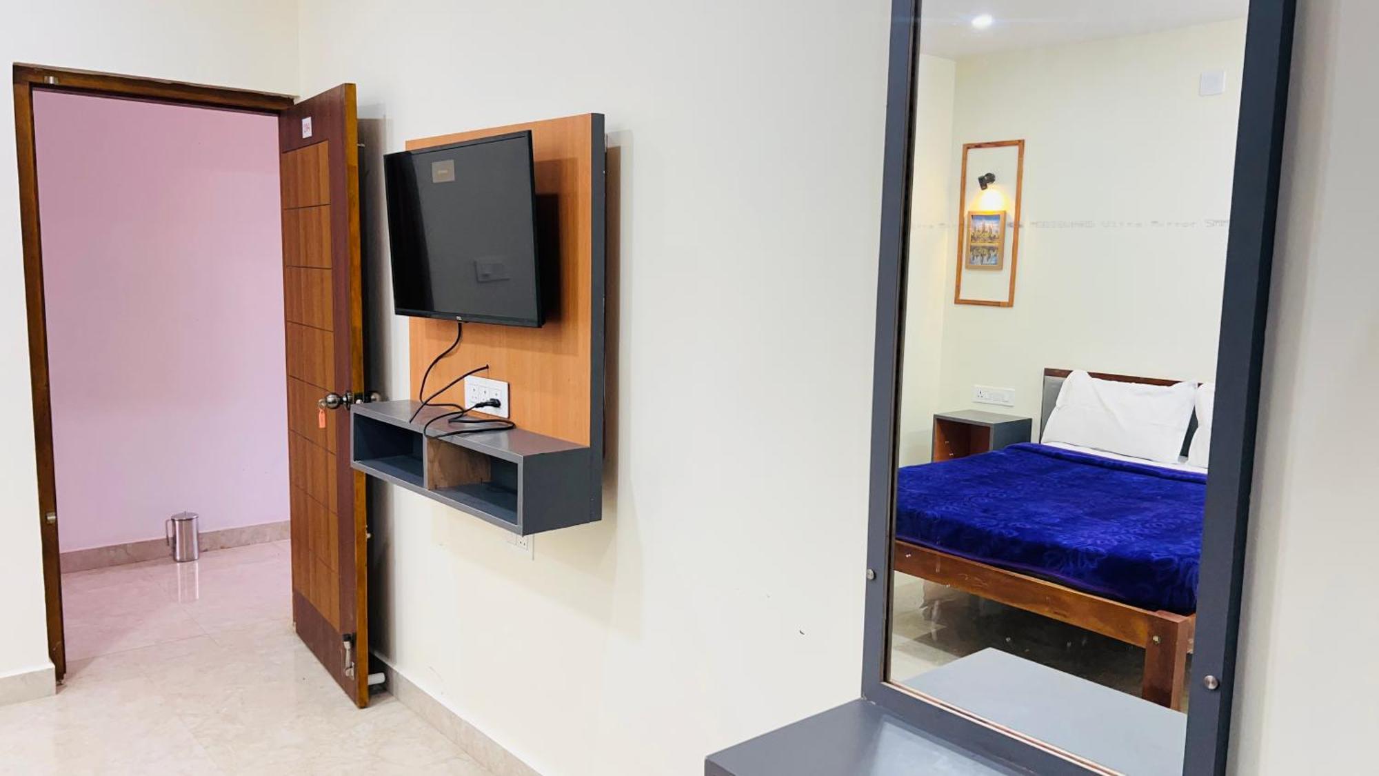 Hidden Doors Apartment أوتي المظهر الخارجي الصورة